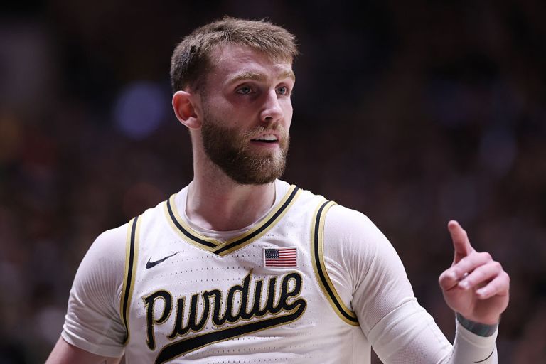 Miami Hurricanes vs. Purdue Boilermakers prediction, pick for March Madness Second Round on Sunday 3/22/26