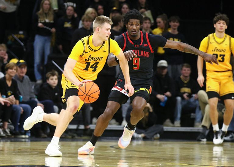 Iowa Hawkeyes at Nebraska Cornhuskers prediction, pick for NCAAM on Sunday 3/8/26