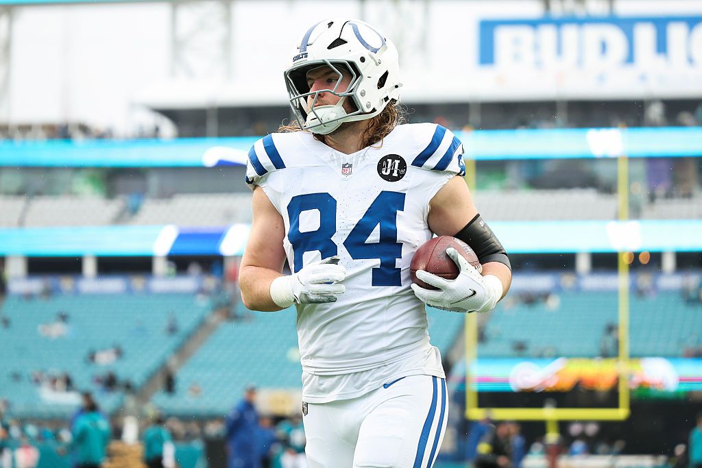 Best Tyler Warren Prop Bet for 49ers vs. Colts on Monday 12/22/25