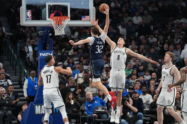 Dallas Mavericks at Utah Jazz prediction, pick on Monday 12/15/25