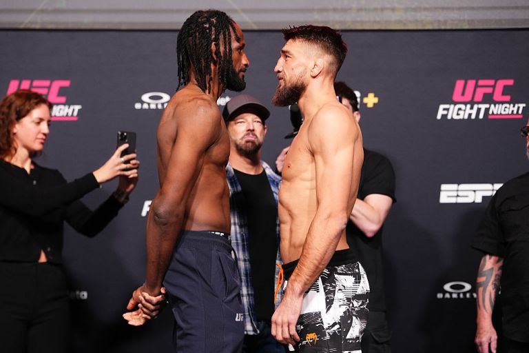 Prediction, pick for Neil Magny vs. Yaroslav Amosov