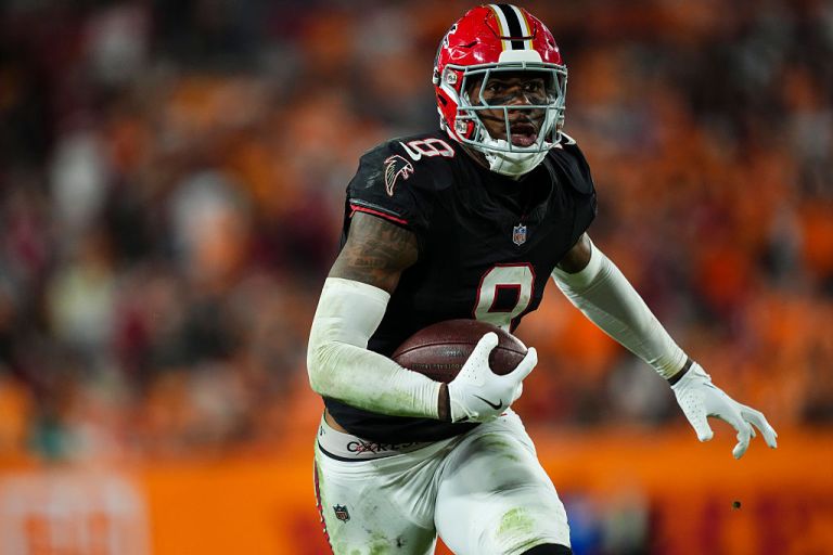 Kyle Pitts Best Prop Bets for Falcons vs. Rams on Monday 12/29/25