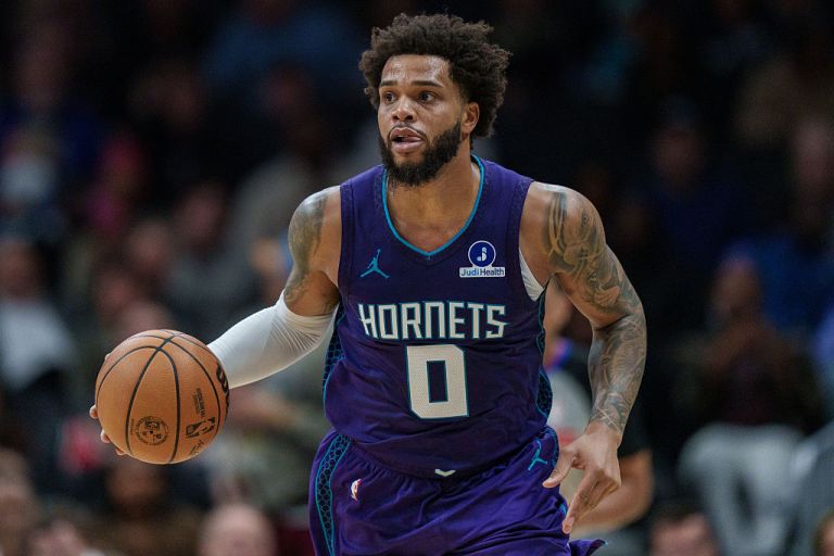 What happened to Miles Bridges? Live injury updates for Bucks vs. Hornets on 12/29/25