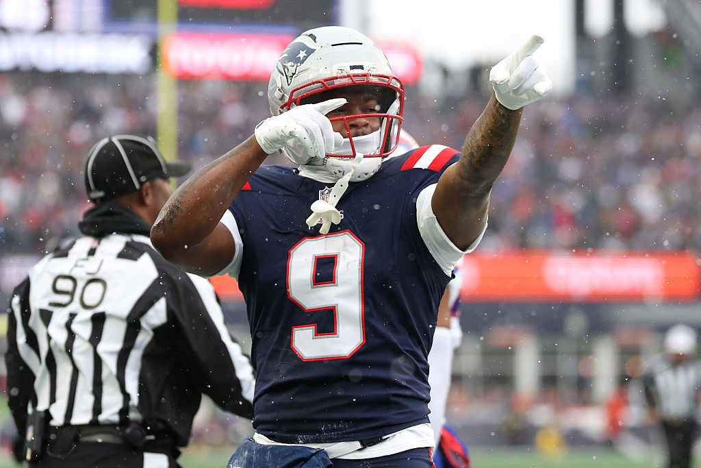 Does Kayshon Boutte have any fantasy football value with the Texans after trade from Patriots?