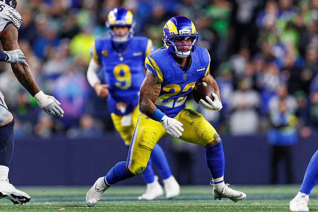 What happened to Blake Corum? Live injury updates for Rams vs. Falcons on Monday 12/29/25