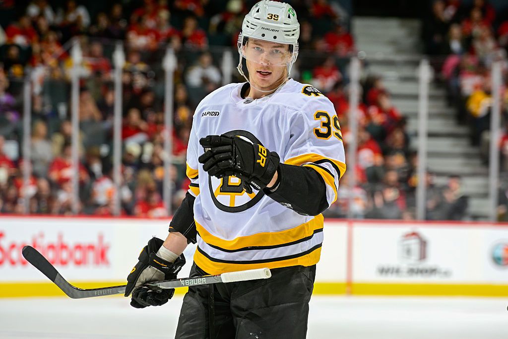 NHL Best Bets: Top player prop picks for Monday 1/26/26