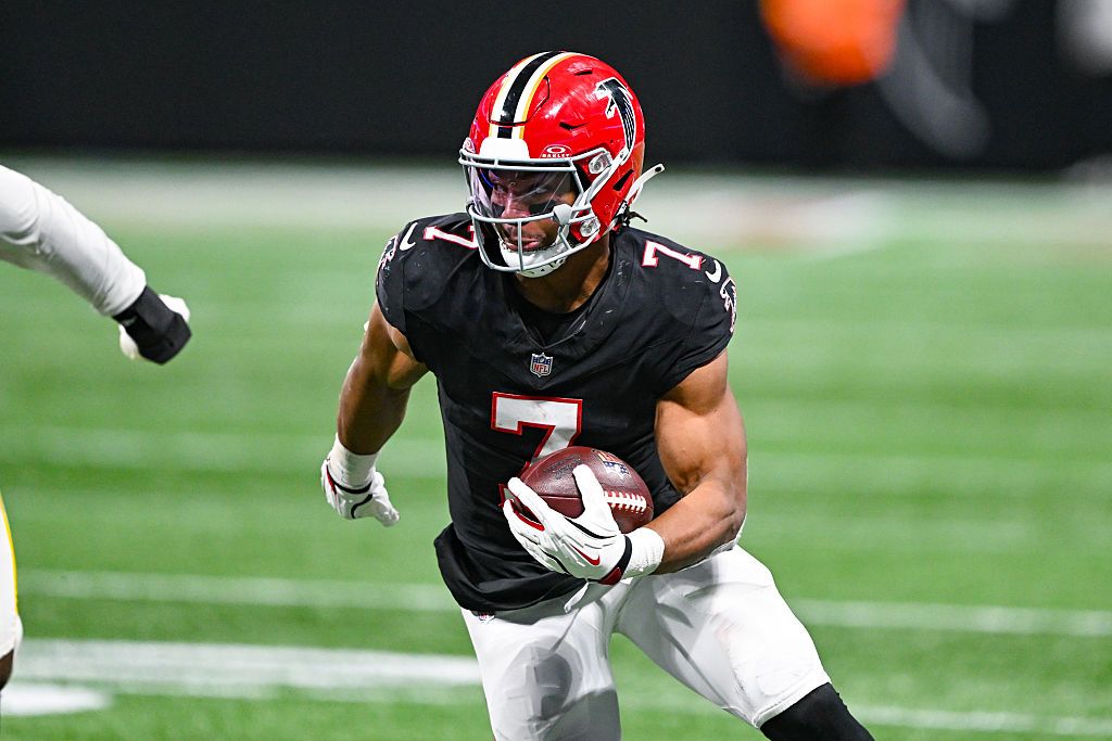 Opening odds and spread for Falcons vs. Steelers in NFL Week 1