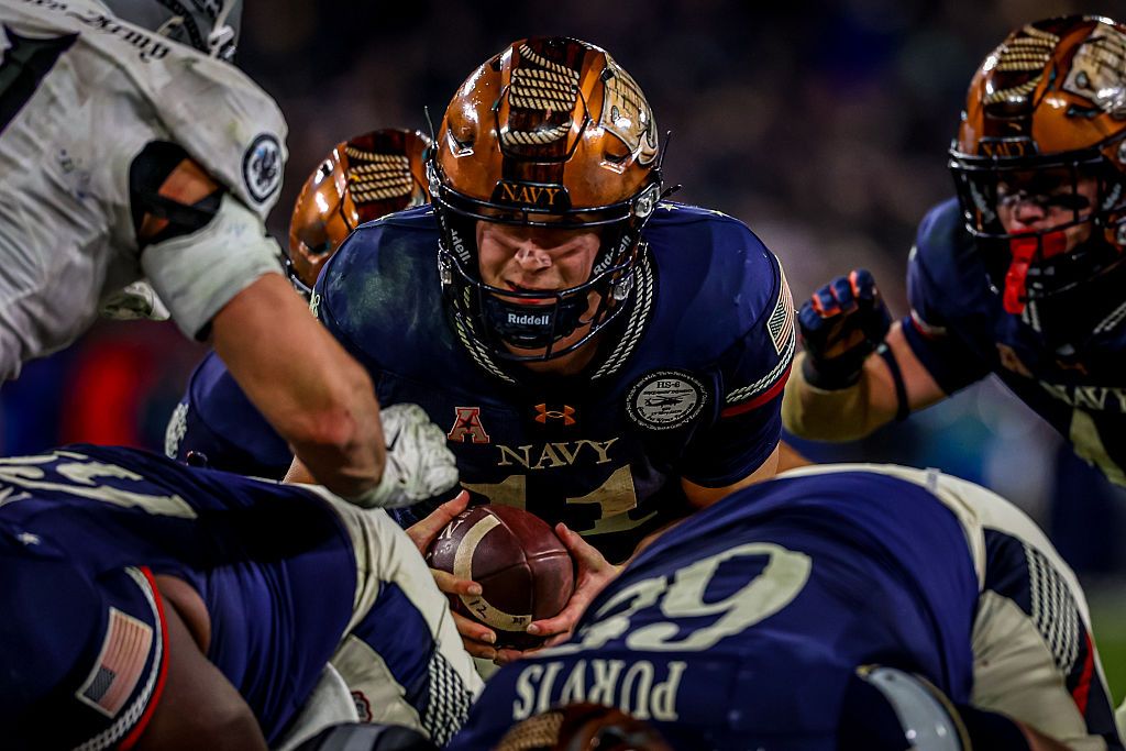 Cincinnati Bearcats vs. Navy Midshipmen prediction, pick for the Liberty Bowl on Friday 1/02/26