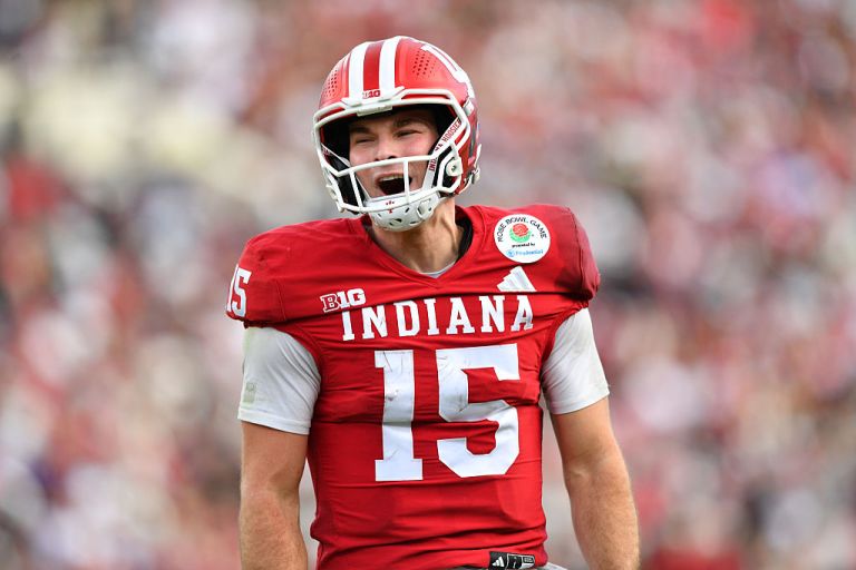 Opening Odds for Oregon vs. Indiana in 2026 Peach Bowl