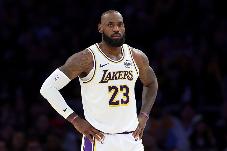 Golden State Warriors vs. Los Angeles Lakers, pick prediction for Thursday 4/9/26