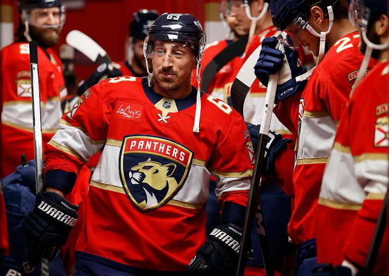 NHL Best Bets Today: DK Network Betting Group Picks for Tuesday 12/30/25