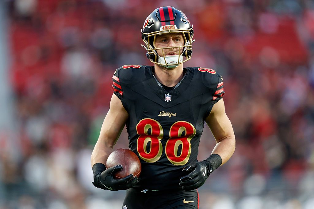 Best Jake Tonges prop bet for 49ers vs. Seahawks on Saturday 1/17/26