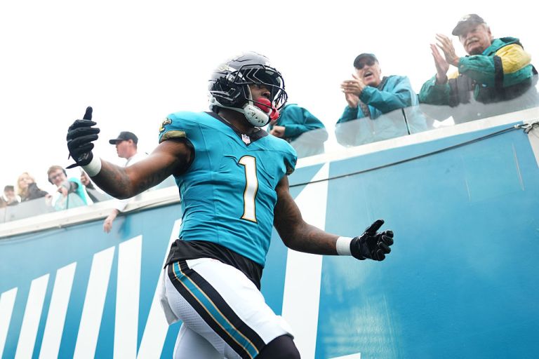 Fantasy Football Picks Today: Top DraftKings NFL DFS Targets, Values for Wild Card Sunday