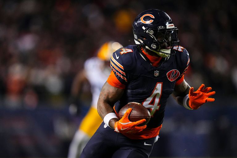 Best D’Andre Swift Prop Bets for Bears vs. Rams on Sunday 1/18/26