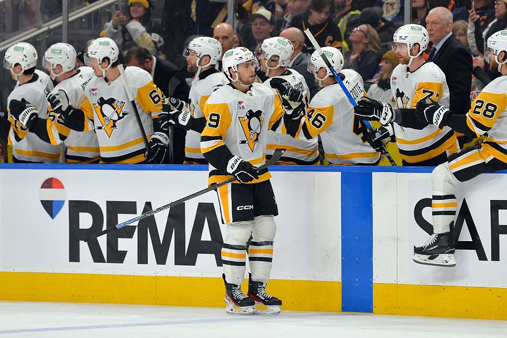 NHL Best Bets: Paul Bissonnette’s Same Game Parlay for Hurricanes vs. Penguins on Wednesday 3/18/26