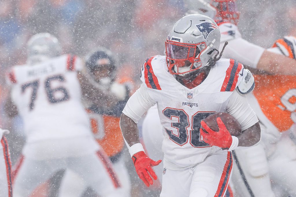 NFL Best Best: Top Rhamondre Stevenson prop bet for Super Bowl LX Patriots vs. Seahawks