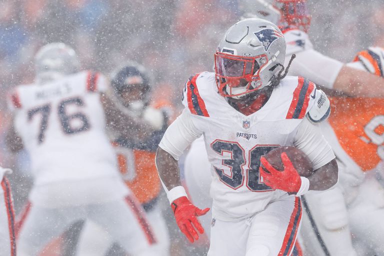 NFL Best Best: Top Rhamondre Stevenson prop bet for Super Bowl LX Patriots vs. Seahawks