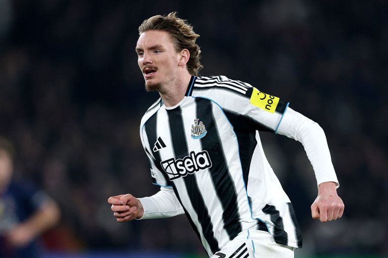 Arsenal vs. Newcastle prediction, pick for Saturday 4/25/26