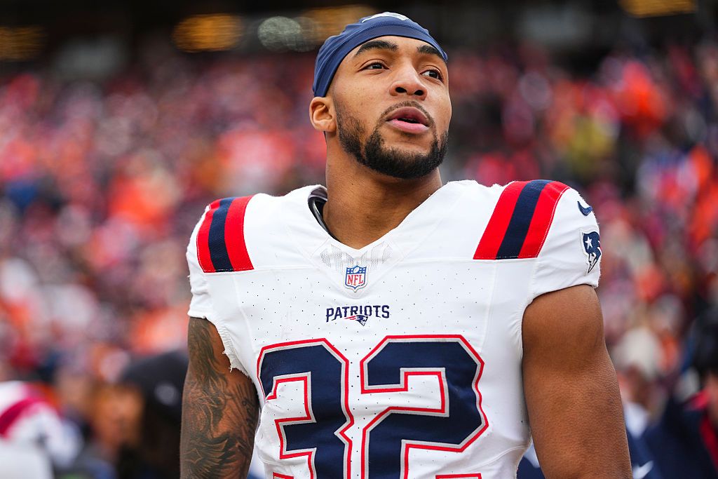 TreVeyon Henderson Start or Sit: DraftKings Fantasy Football Super Bowl Millionaire DFS Showdown