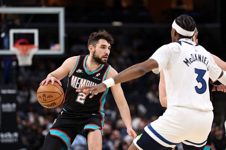 Three must-start fantasy basketball players for the Monday 2/2/26 NBA slate