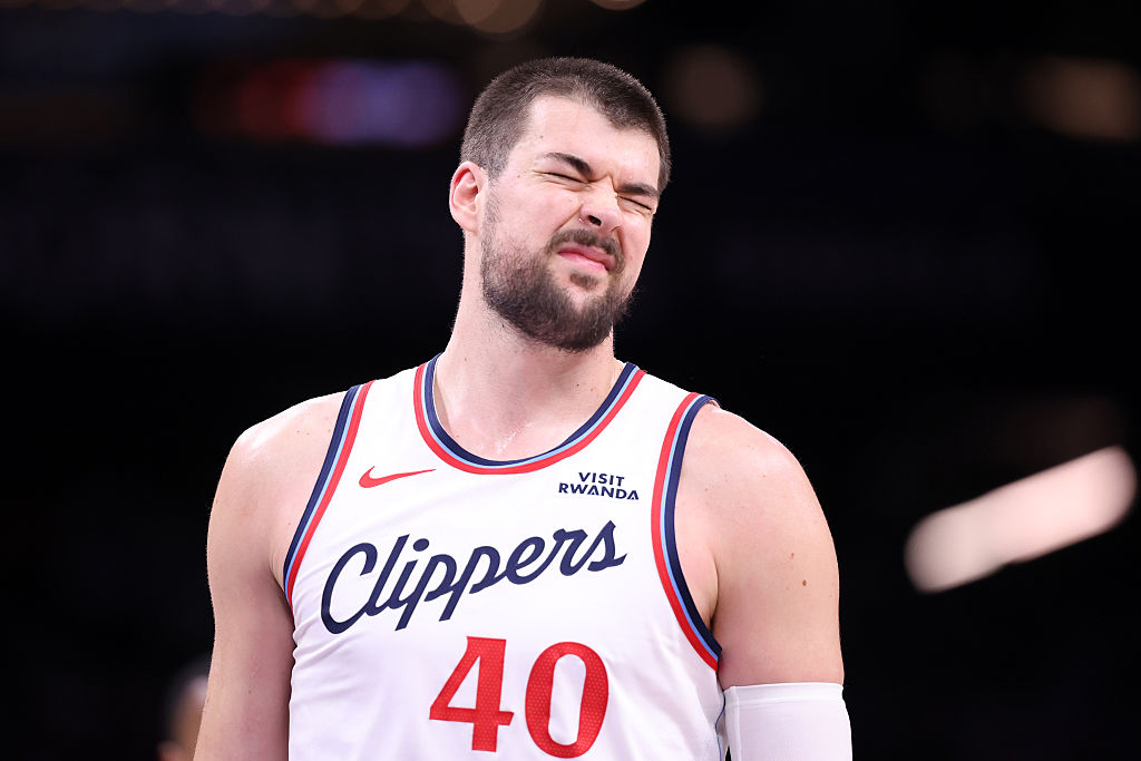 What happened to Ivica Zubac? Live injury updates for Pacers vs. Nets on Sunday 10/25/26