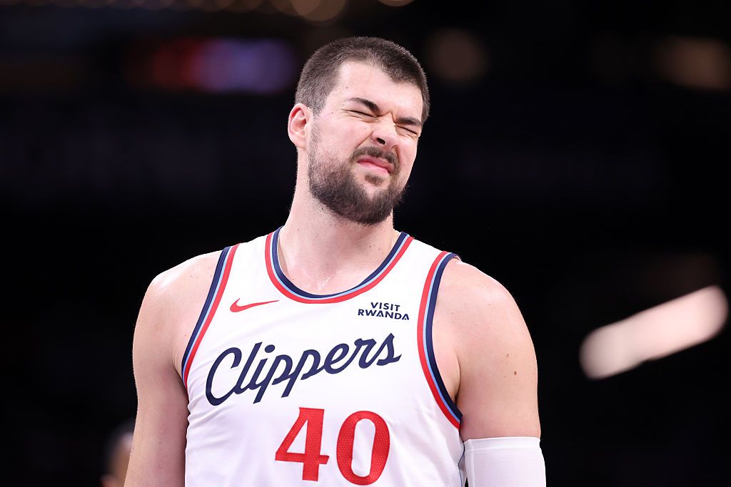 What happened to Ivica Zubac? Live injury updates for Pacers vs. Nets on Sunday 10/25/26
