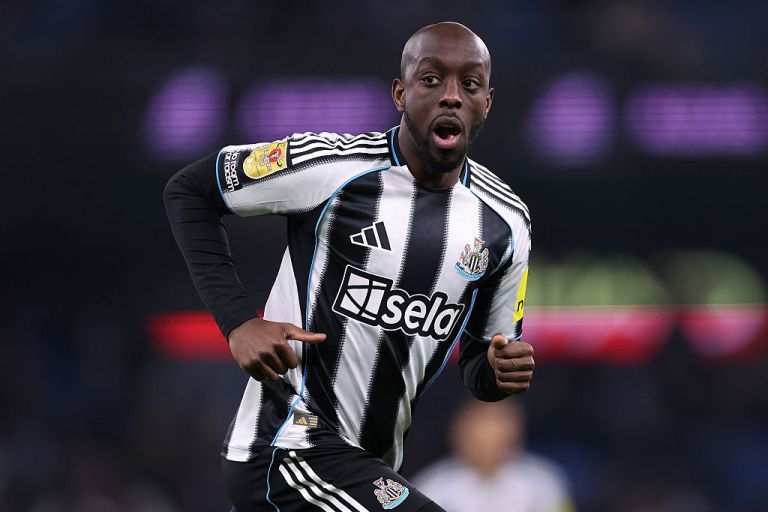 Tottenham vs. Newcastle prediction, pick for Tuesday 2/10/26