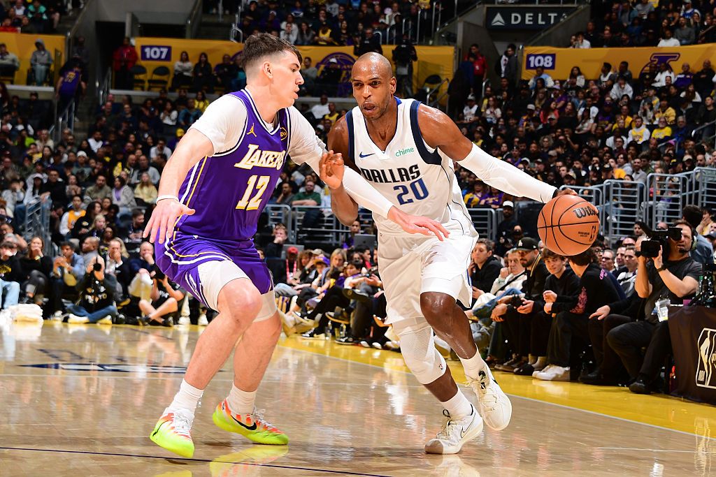 What happened to Khris Middleton? Live injury updates for Mavericks vs. Nets on Tuesday 2/24/26