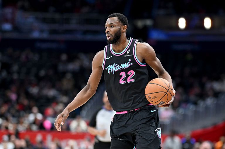 What happened to Andrew Wiggins? Live injury updates for Rockets vs. Heat on Saturday 2/28/26