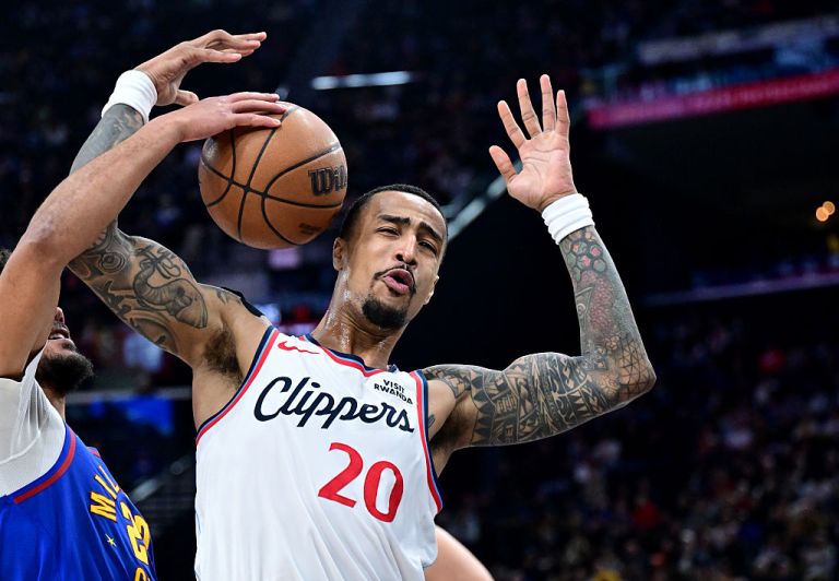 What happened to John Collins? Live injury updates for Clippers vs. Pelicans on Sunday 3/1/26