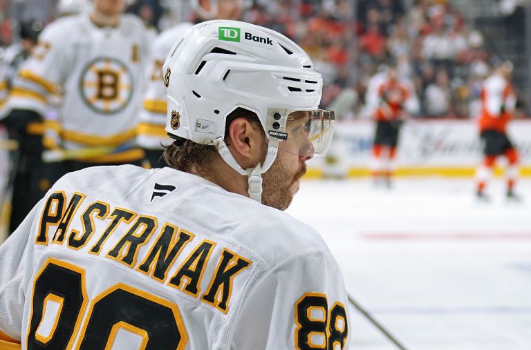 DraftKings NHL Pick6 Fantasy Hockey Picks: Top Plays and Projections for Thursday 3/5/26