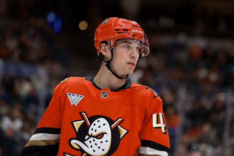 DraftKings NHL Pick6 Fantasy Hockey Picks: Top Plays and Projections for Friday 3/6/26