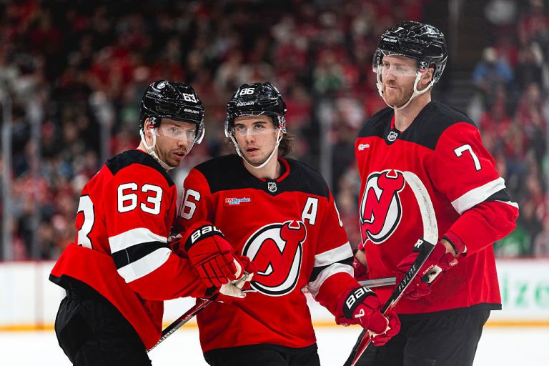 DraftKings NHL Pick6 Fantasy Hockey Picks: Top Plays and Projections for Wednesday 3/18/26