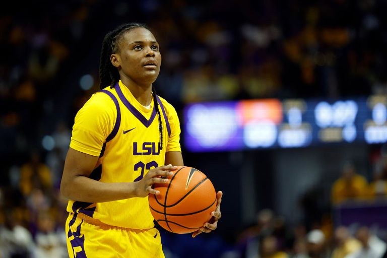 Jacksonville Dolphins at LSU Tigers prediction, pick for NCAAW Tournament First Round on Friday 3/20/26