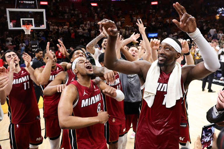 Who has the highest scoring game in NBA history?
