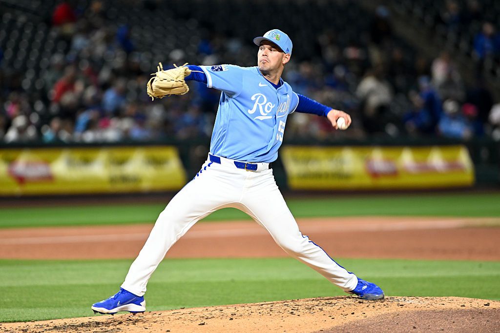 MLB DFS Picks: Starting Pitcher Rankings for Friday 3/27/26