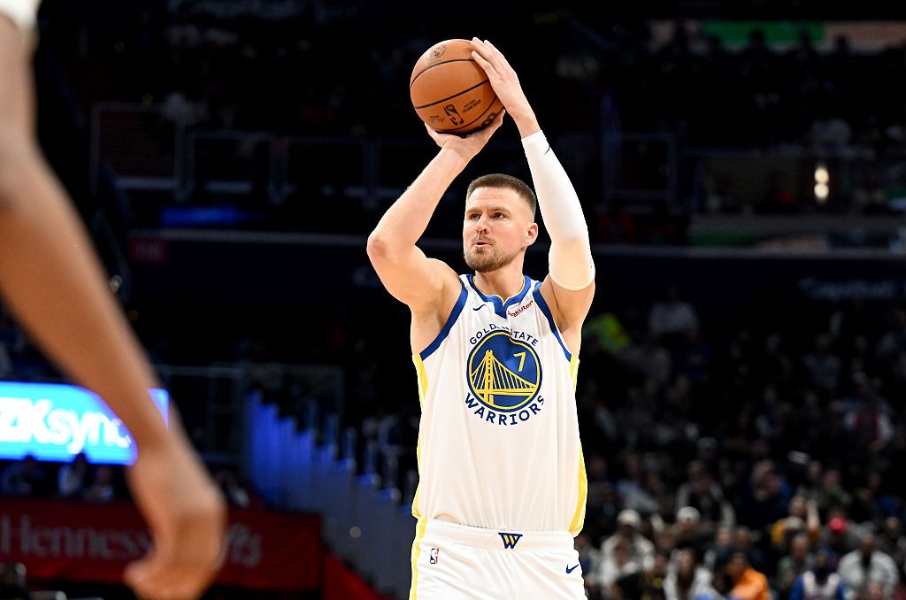 What happened to Kristaps Porzingis? Live injury updates for  Warriors vs. Pistons on 3/20/26