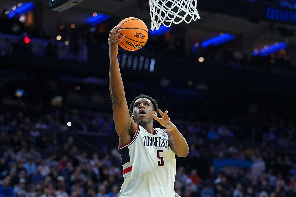 Opening odds for UCLA Bruins vs. Connecticut Huskies in March Madness 2026 Second Round