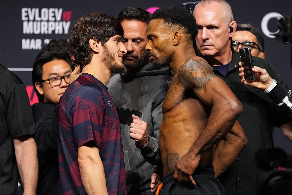 Prediction, pick for Movsar Evloev vs. Lerone Murphy