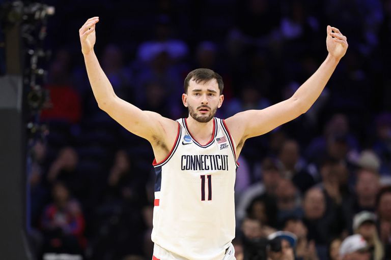 Best player prop bets for Michigan State Spartans vs. UConn Huskies for March Madness Sweet 16