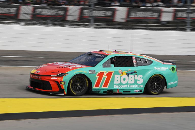 NASCAR Fantasy Rankings: Top DraftKings Picks for the 2026 Food City 500 at Bristol