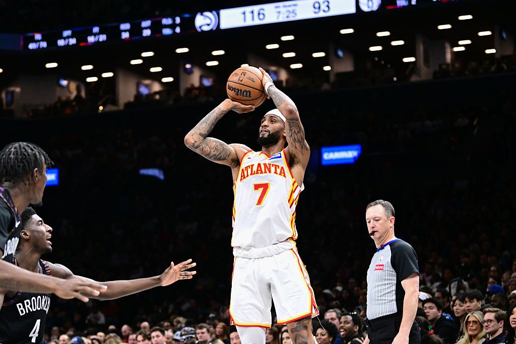 Cleveland Cavaliers at Atlanta Hawks prediction, pick for Friday 4/10/26
