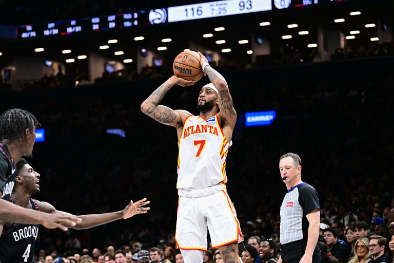 Cleveland Cavaliers at Atlanta Hawks prediction, pick for Friday 4/10/26
