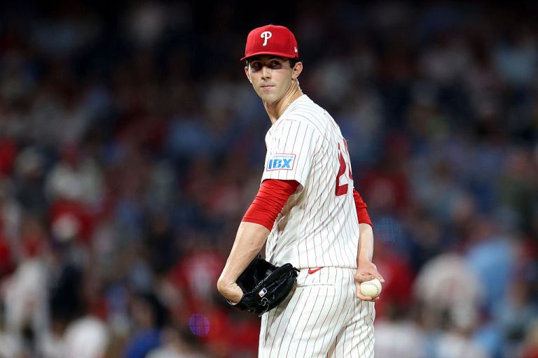 Philadelphia Phillies at St. Louis Cardinals prediction, pick for MLB on Monday 8/10/26