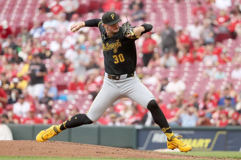 MLB DFS Picks: Starting Pitcher Rankings for Tuesday 4/7/26