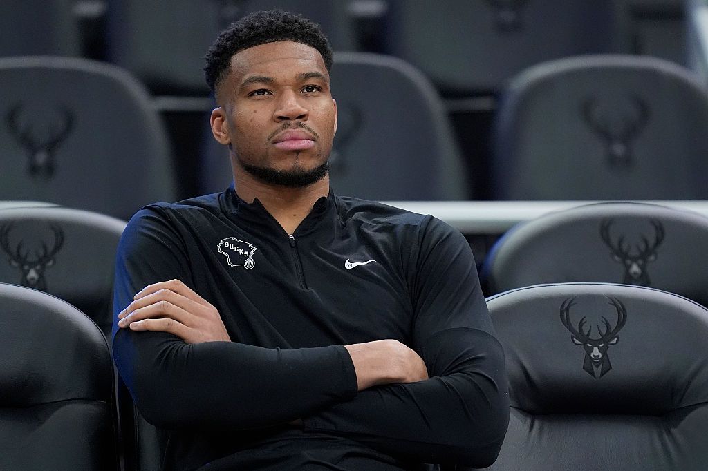 Giannis Antetokounmpo trade rumors: could Cavaliers trade Evan Mobley for Giannis?
