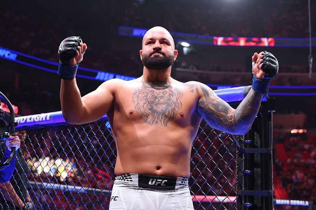 Prediction, pick for Josh Hokit vs. Derrick Lewis UFC White House