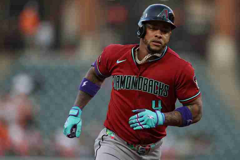 DraftKings MLB Pick6 Fantasy Baseball Picks: Top Plays for Friday 4/17/26