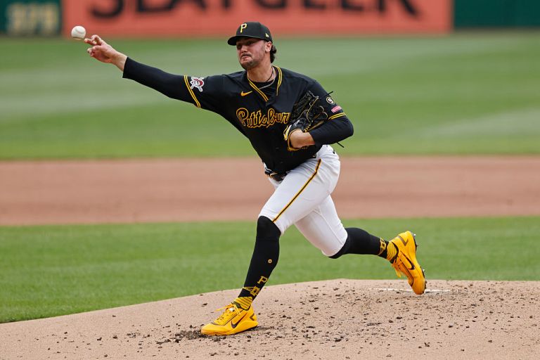 MLB DFS Picks: Starting Pitcher Rankings for Friday 4/24/26