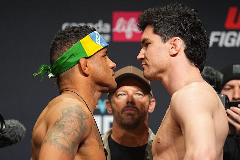 Prediction, pick for Gilbert Burns vs. Mike Malott at UFC Winnipeg